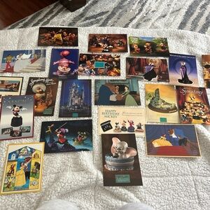 WALT DISNEY WORLD, LOT OF 25 Vintage Unused POSTCARDS MICKEY